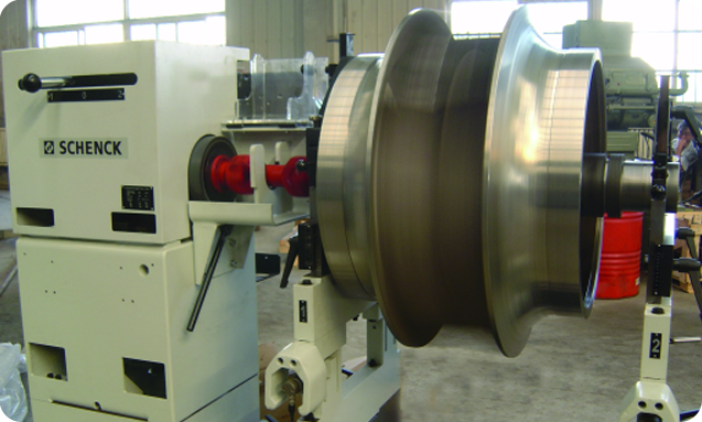 Немецкий балансировочный станок Schenck